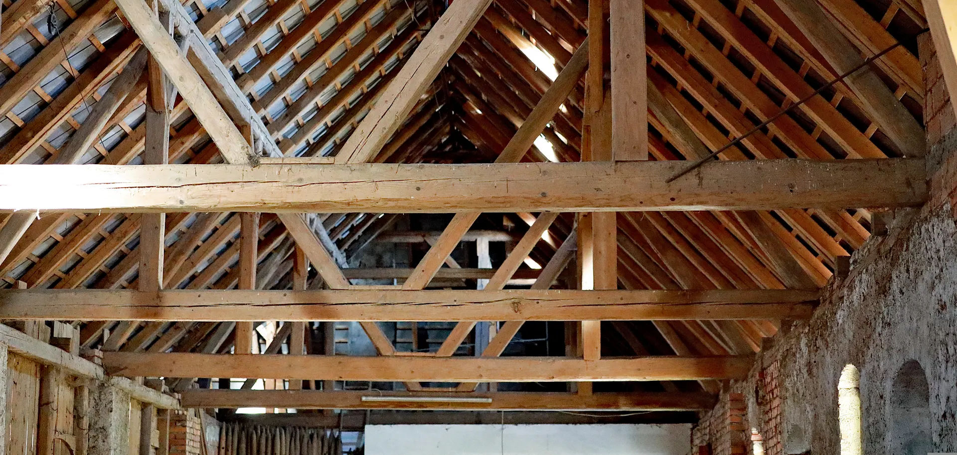 Holzkonstruktion-Dachstuhl
